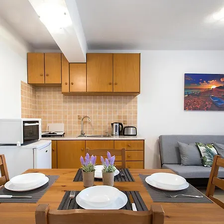 D & E Apartments Σκιάθος Πόλη Εξωτερικό φωτογραφία